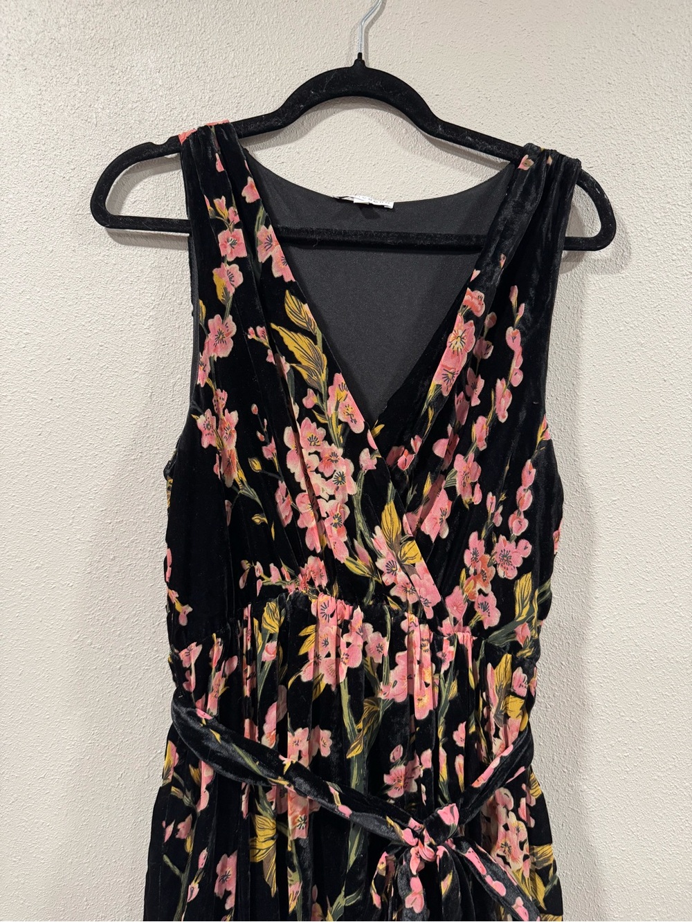 Baltic Born Lennon Black Floral Velvet Maxi Dress - Picture 3 of 8